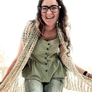 Meet your Posher, Gabriella